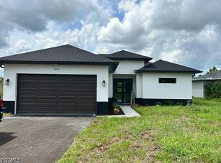 4827 Everglades Blvd N, Naples, FL 34120