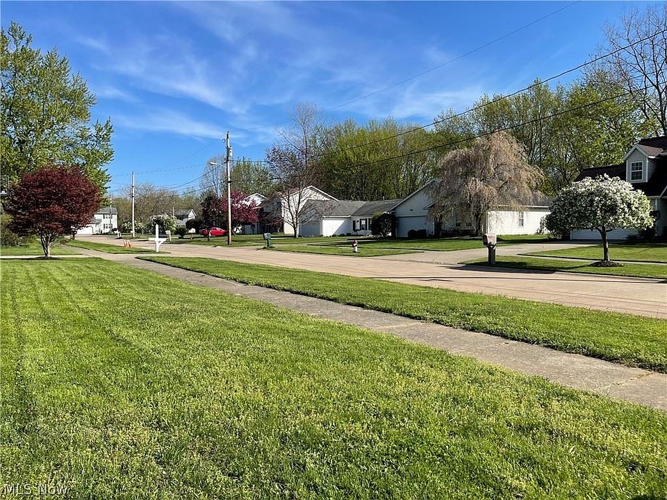 2nd image of Derby Dr