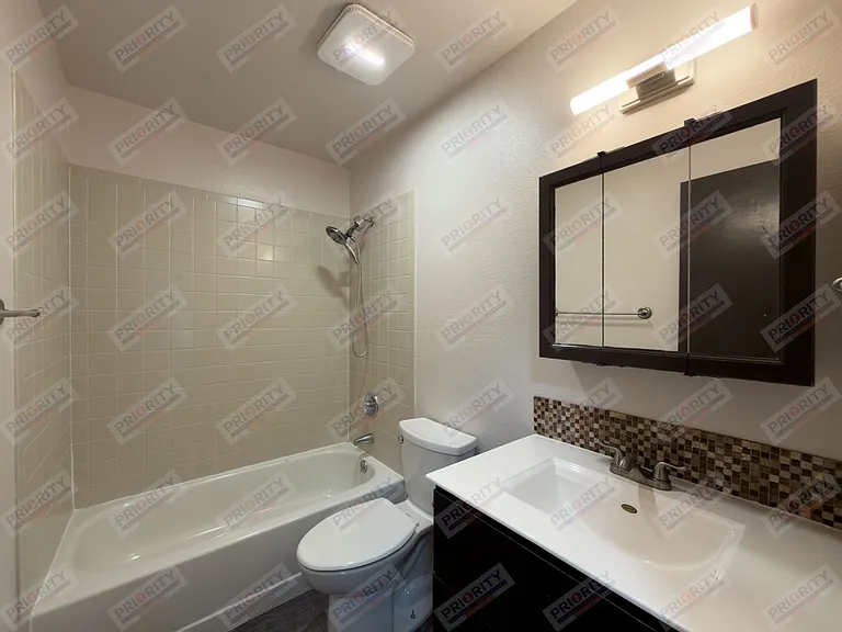 6907 Greensburgh Ave — Photo 10
