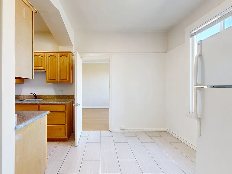 920 Fulton St #203 — Photo 3