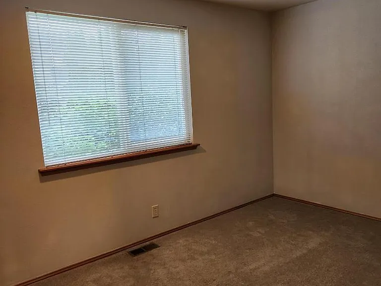 732 146th Pl SW — Photo 7