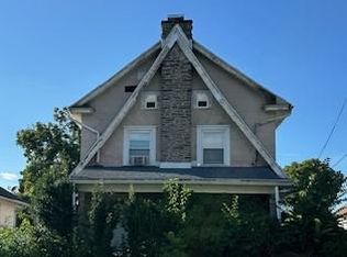 142 S Fairview Ave, Upper Darby, PA