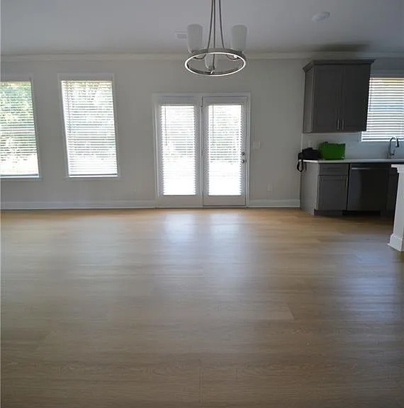 547 Hellen Valley Dr — Photo 25