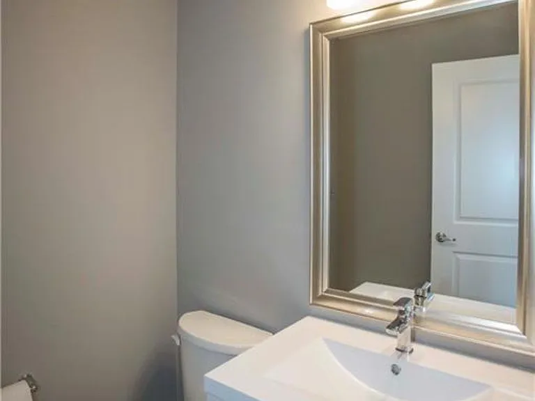 2070 Meadowgate Blvd #37 — Photo 13
