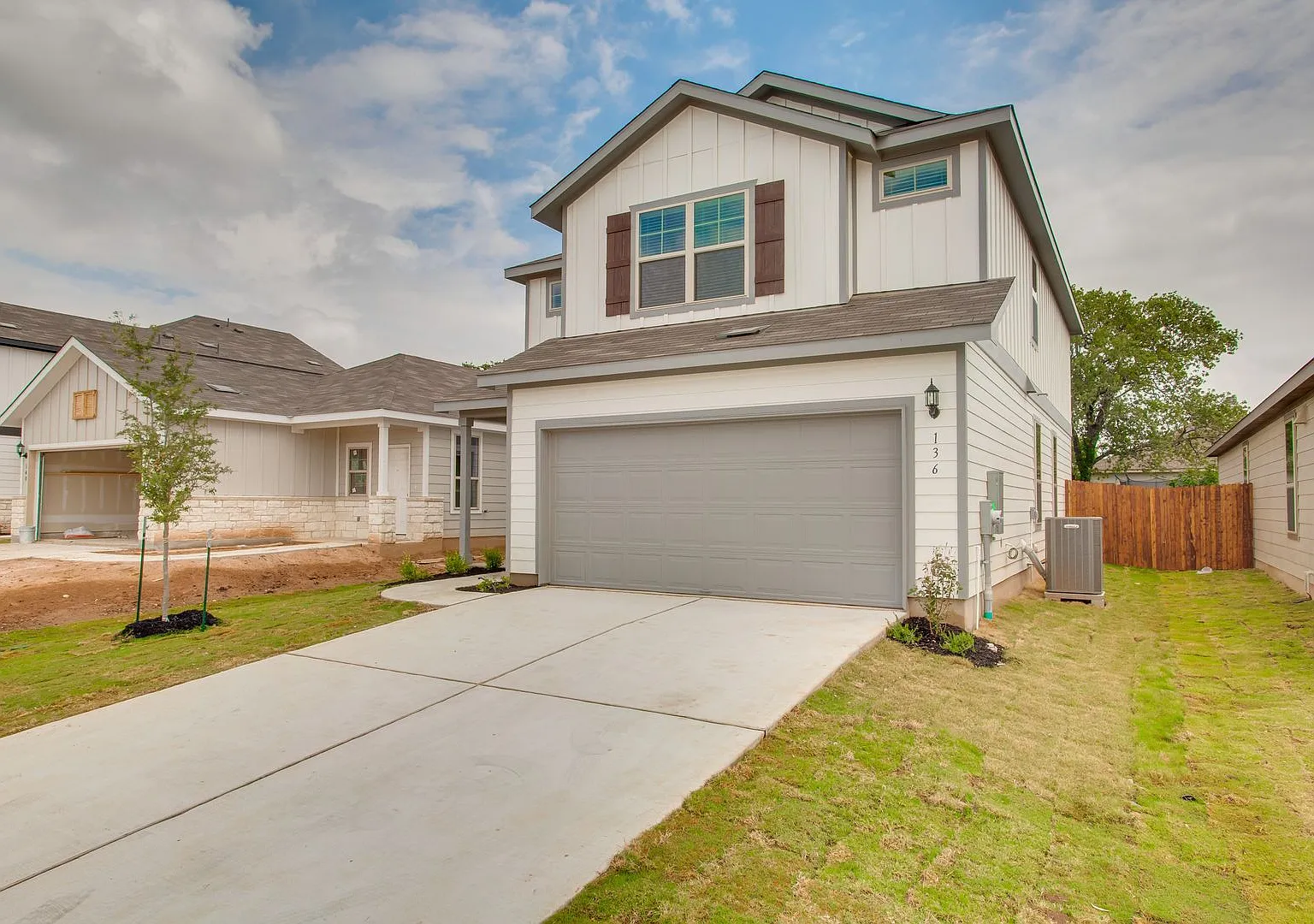136 Spotted Rail Ridge Leander, TX 78641 — Photo 2