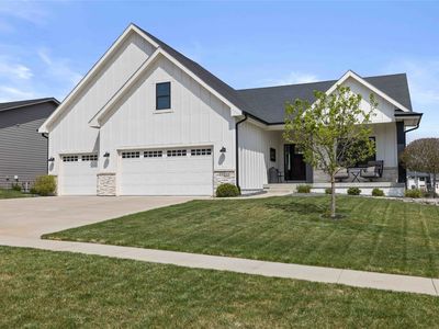 10123 Queensland Rd, West Des Moines, IA, 50266