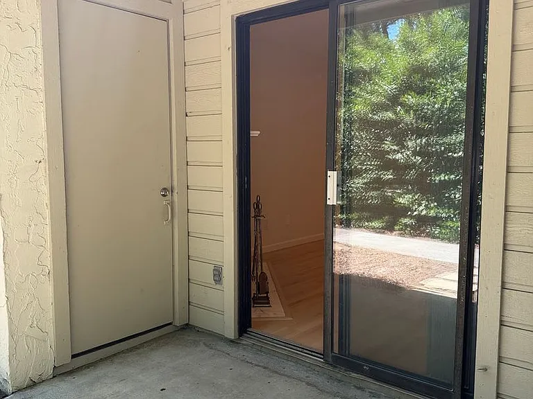 96 Mathews Dr #55 — Photo 27