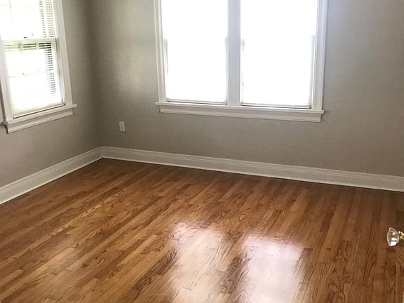 5th image of 1322 NW Ash Ave