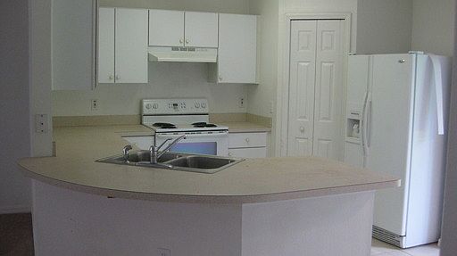 4th image of 38 Richland Ln