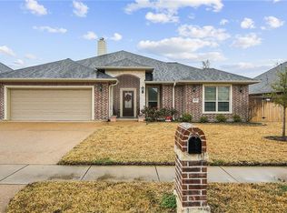 2207 Ironwood Dr, College Station, TX 77845