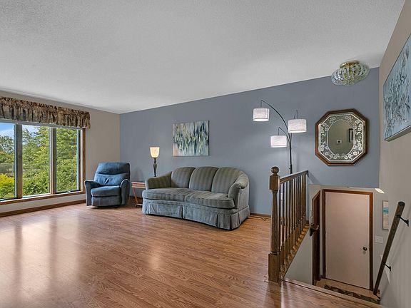 4th image of 1735 Hazelwood Cir