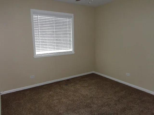 2201 N Oakleaf Ln — Photo 15