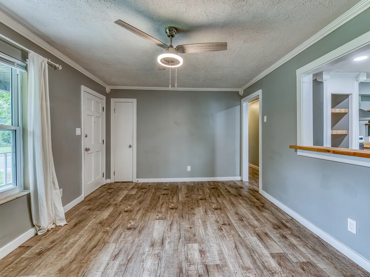 4 bed, 2112 sqft, $2,800 — Photo 4