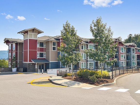 2nd image of 2242 Whatcom Rd #411