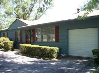 10205 E 68th St, Raytown, MO 64133