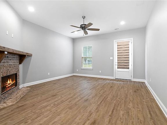 4th image of 71077 Shady Lake Dr