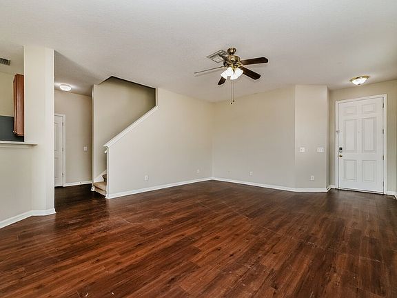 4th image of 11050 Golden Silence Dr