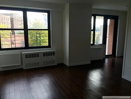 Rented by Sovereign Associates | media 21