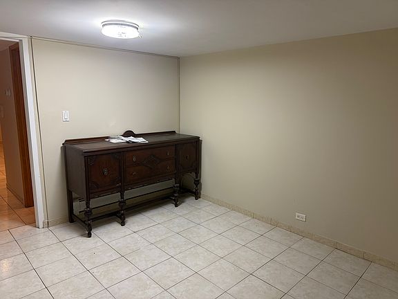 5th image of 20-11 48th St #1