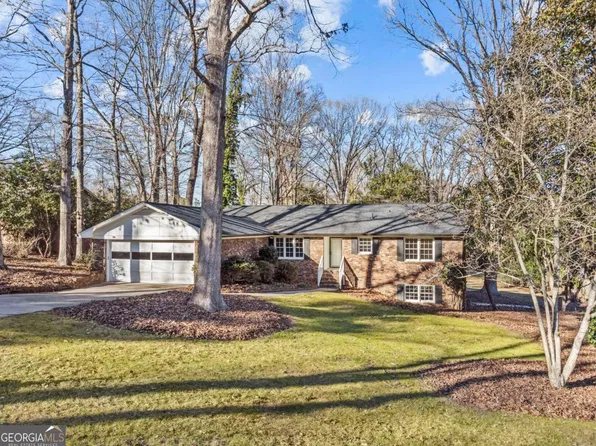 410 Cavalier Rd, Athens, GA 30606