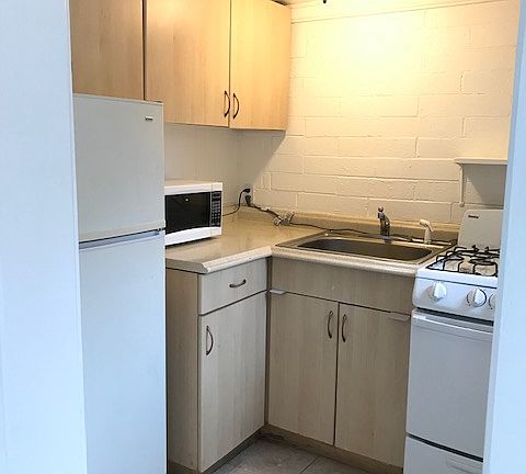 5th image of 3737 E 5th St APT 06