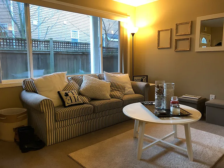 Living Room (with resident's furniture)