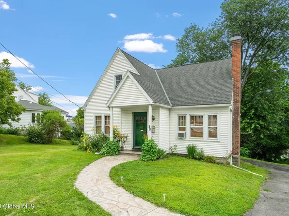 40 McCulloch Avenue, Ravena, NY 12143