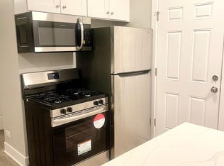 722 N Austin Blvd APT 3E, Oak Park, IL 60302