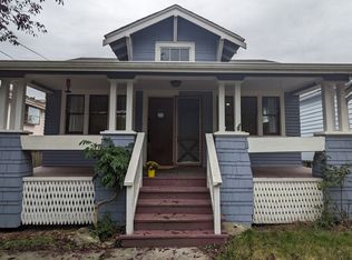 8715 23rd Ave NW, Seattle, WA 98117