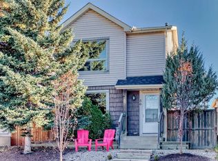 56 W Applecroft Rd SE, Calgary, AB T2A7J3