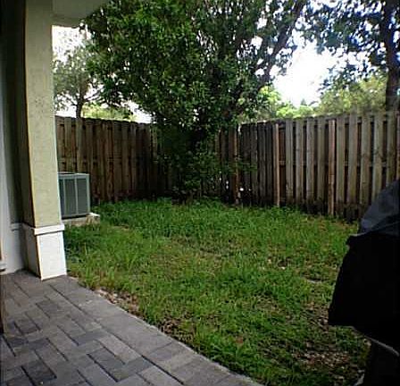 4th image of 7441 NW 114th Ct