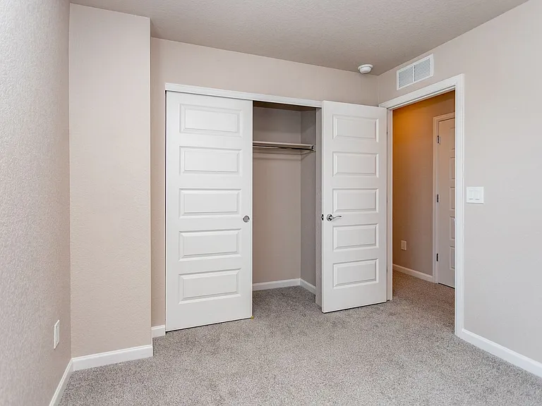 10551 Spectrolite Point — Photo 18