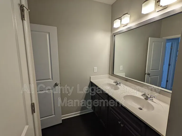 7890 Nolan Trl — Photo 10