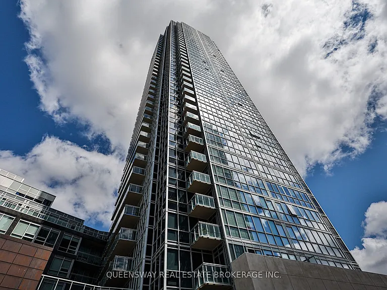 2908 Highway 7 Rd #709 — Photo 23