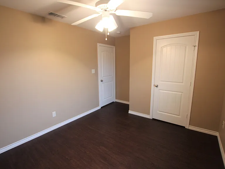 19401 King Ranch Dr — Photo 19