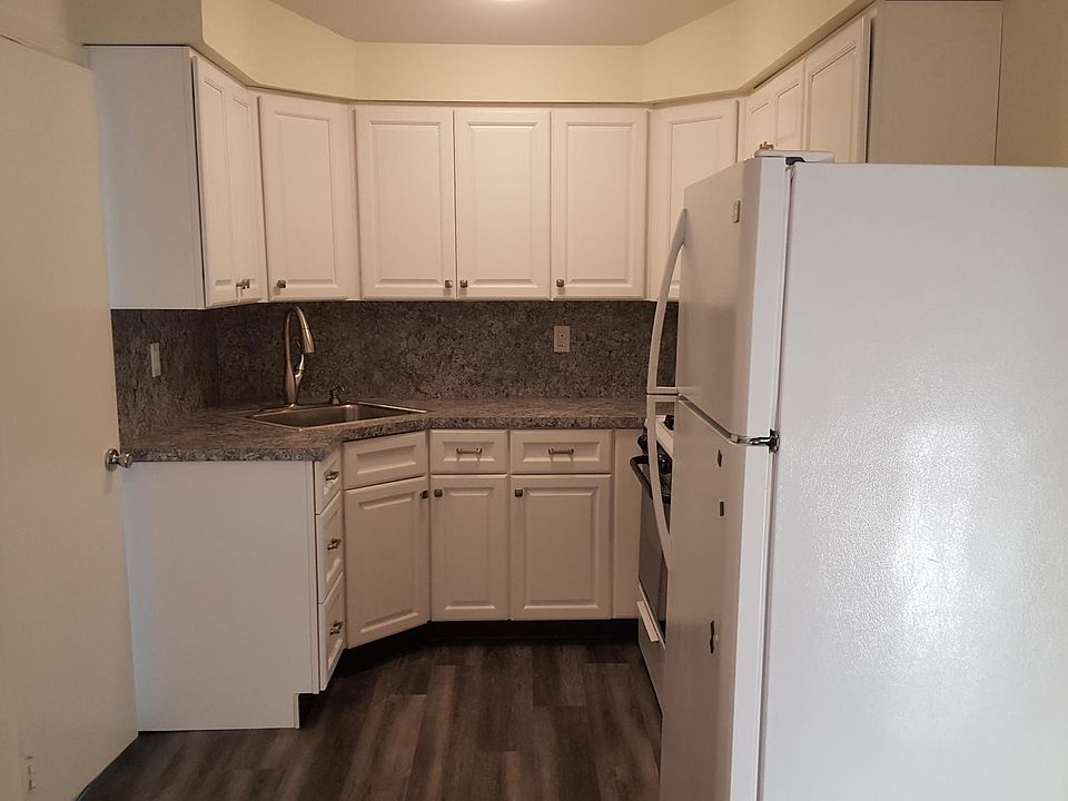 1st image of 266 Sheraden Ave