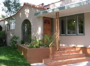 2327 E Dudley St, Pasadena, CA 91104