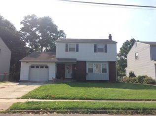 6852 Cynwyd Ave, Pennsauken, NJ 08109