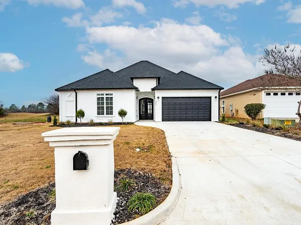 231 Stonegate Ln, Albany, GA 31721