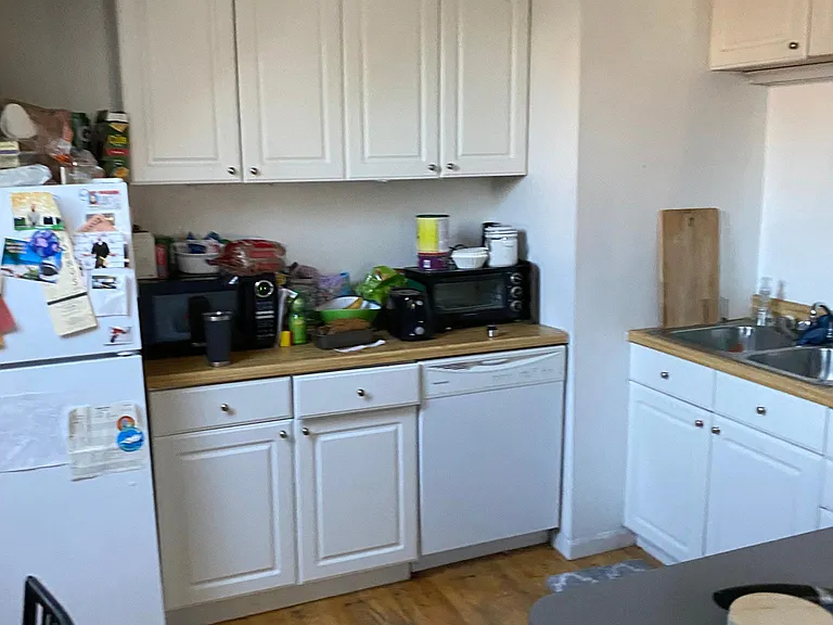 3423 N Paulina St — Photo 6