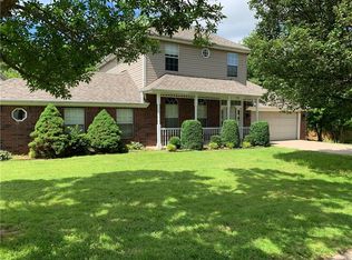 2446 Jean St, Springdale, AR 72762