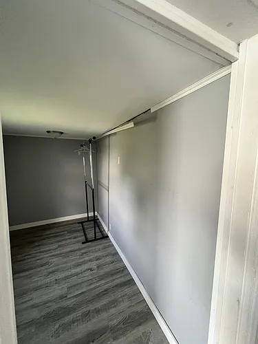 103 E 2nd St #2 Photo 1
