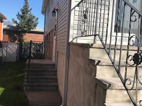 4th image of 643 Klondike Ave