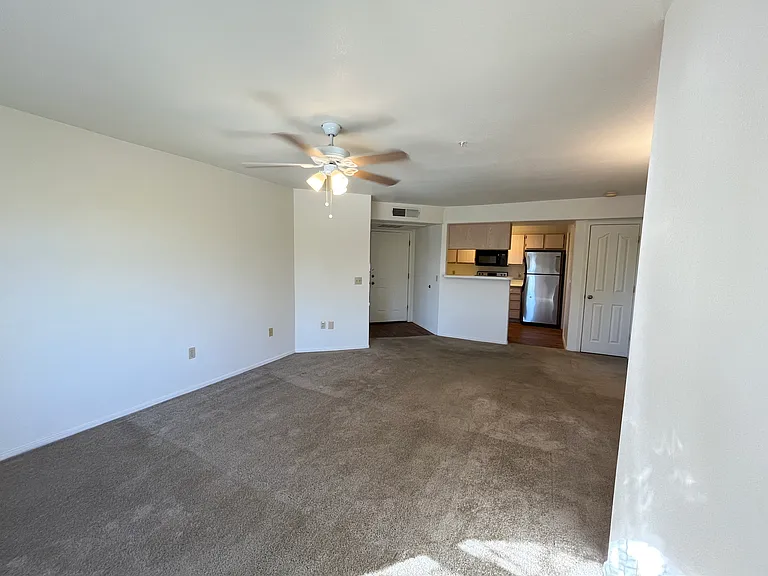5751 N Kolb Rd #38204 — Photo 7