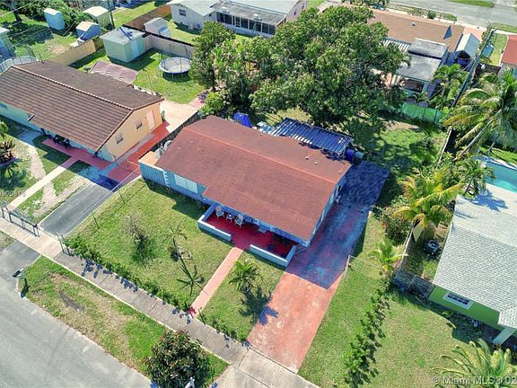2nd image of 17240 NW 53rd Ct