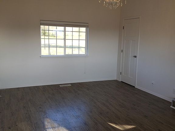 5th image of 5805 61st Ave SE #B