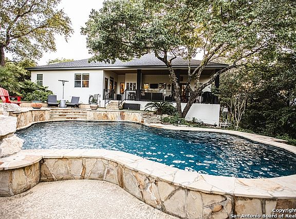 5th image of 18840 Shadow Canyon Dr