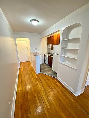 3rd image of 47-46 40th St #6A