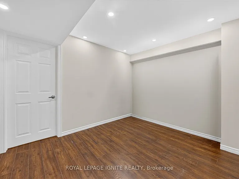 73 Feint Dr #BASEMENT — Photo 11