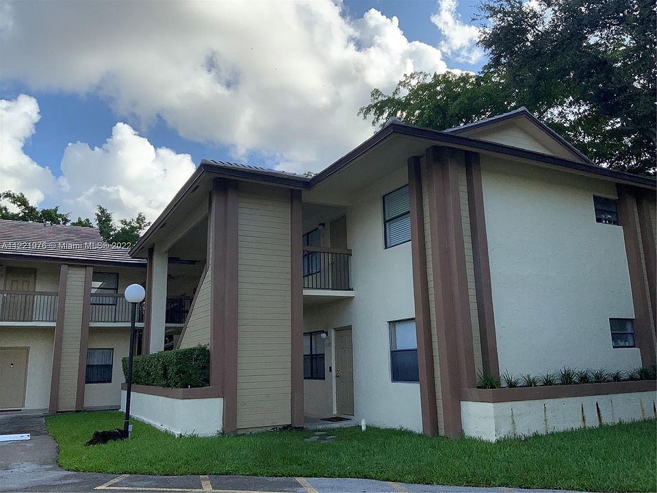 1st image of 11305 Royal Palm Blvd #C-3